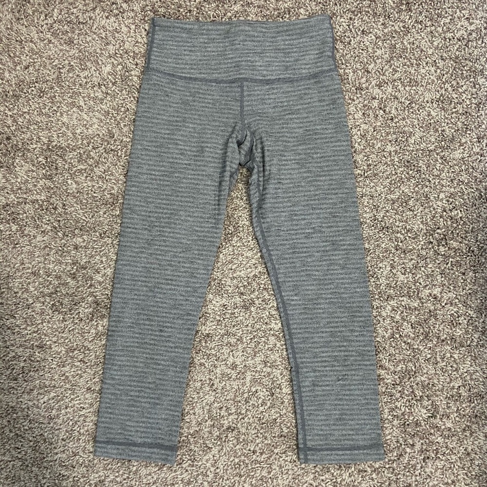 Lululemon tights